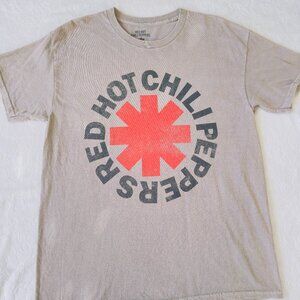 Graphic Tee. Unisex. Size L